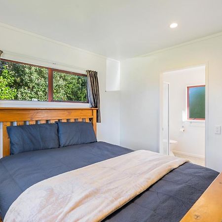 Cottage On Rutherford - Waikanae Holiday Home Extérieur photo