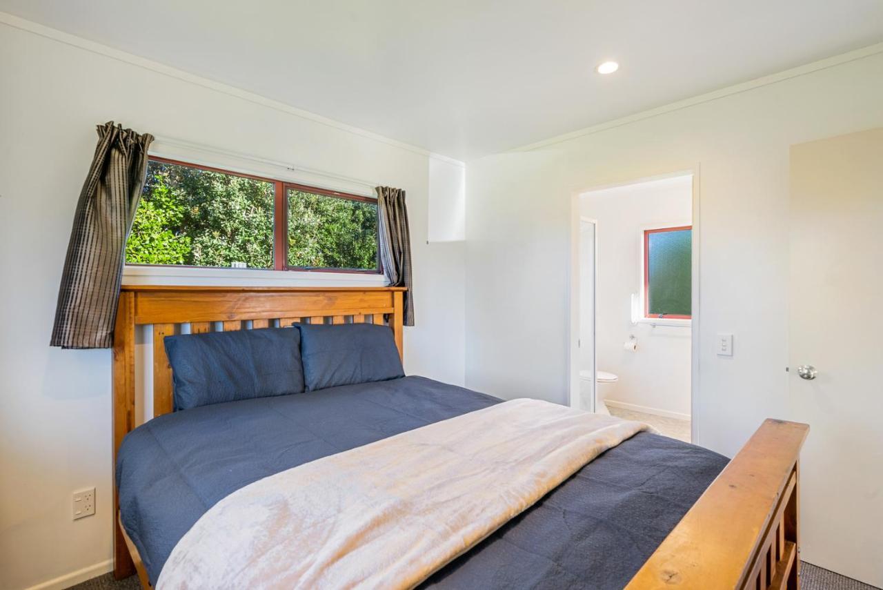 Cottage On Rutherford - Waikanae Holiday Home Extérieur photo